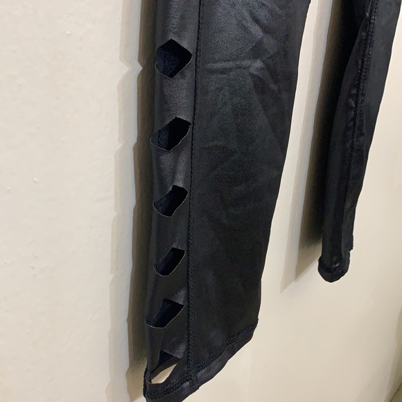 DAISY FUENTES LEGGINGS - Picture 2 of 5